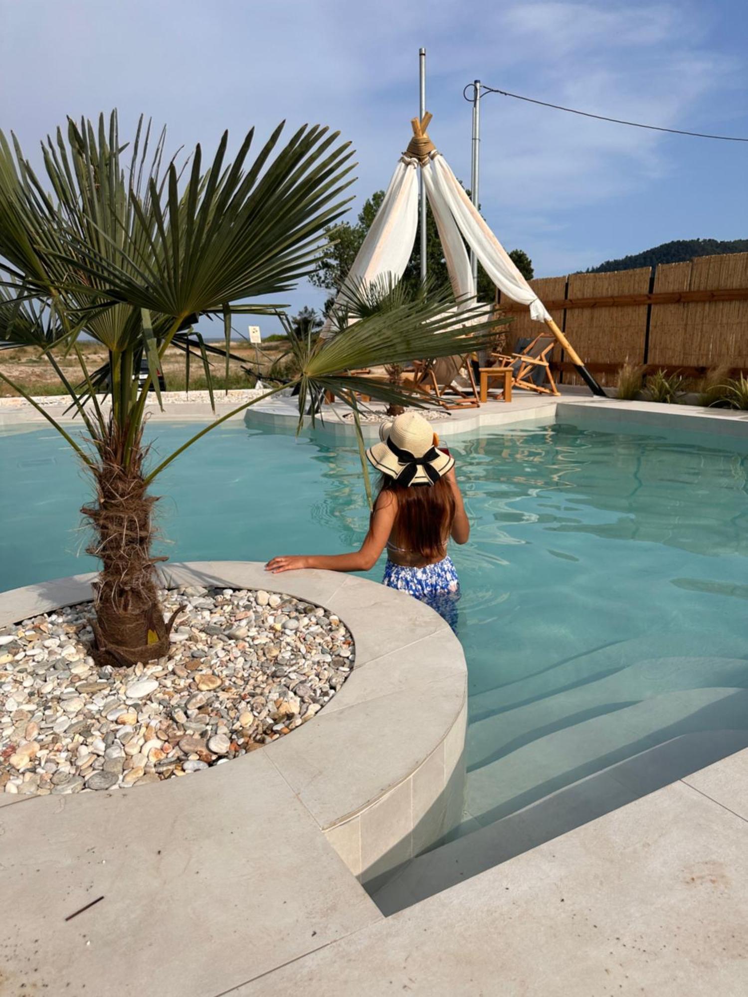 Amo Golden Suites Chrysi Ammoudia Exterior photo