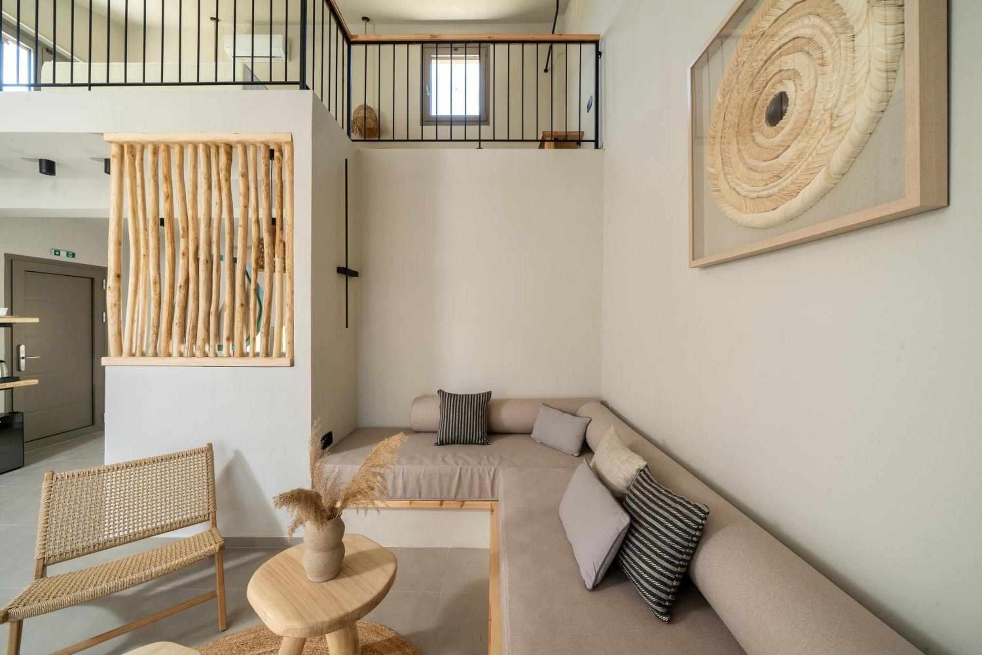 Amo Golden Suites Chrysi Ammoudia Exterior photo